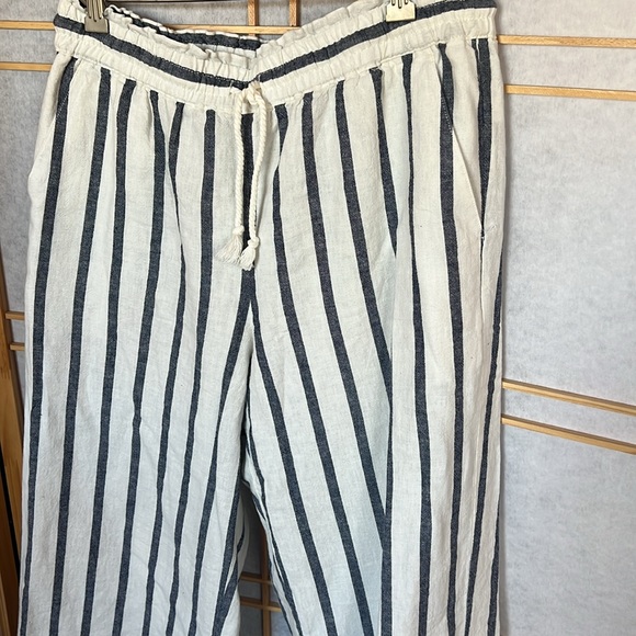 J. Crew Store Stripes Ivory Casual Ankle Pants - Picture 2 of 9